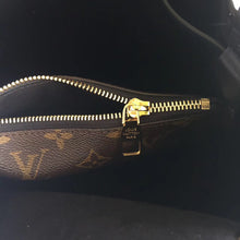 Load image into Gallery viewer, Louis Vuitton NeoNoe MM Bag