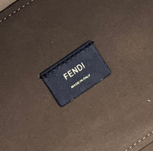 Load image into Gallery viewer, Fendi Sunshine Shopper Meduim Bag