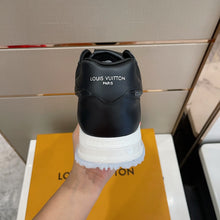 Load image into Gallery viewer, Louis Vuitton Run Away Sneakers