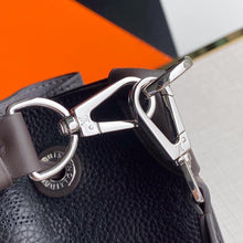 Load image into Gallery viewer, Louis Vuitton Muria Bag - LUXURY KLOZETT
