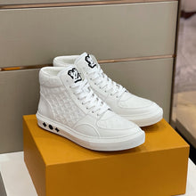 Load image into Gallery viewer, Louis Vuitton Ollie  Sneakers