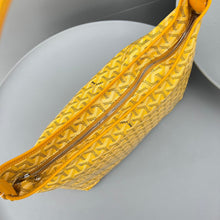 Load image into Gallery viewer, Goyard Boheme Hobo Bag
