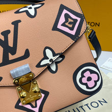 Load image into Gallery viewer, Louis Vuitton Pochette Metis Bag