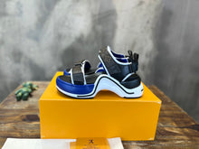Load image into Gallery viewer, Louis Vuitton Archlight Flat Sandals