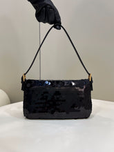Load image into Gallery viewer, Fendi Baguette Mini Bag