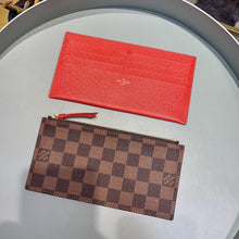 Load image into Gallery viewer, Louis Vuitton Felicie Pochette Bag - LUXURY KLOZETT