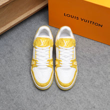 Load image into Gallery viewer, Louis Vuitton Trainer Sneakers