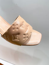Load image into Gallery viewer, Louis Vuitton Revival Mule