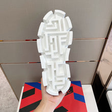 Load image into Gallery viewer, Versace Greca Labyrinth Sneakers