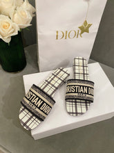 Load image into Gallery viewer, Christian Dior Dway Slide