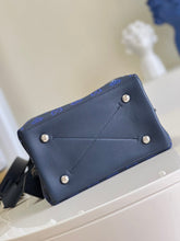 Load image into Gallery viewer, Louis Vuitton Muria Bag