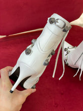 Load image into Gallery viewer, Balenciaga Cagole 90MM Bootie