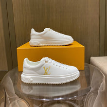 Load image into Gallery viewer, Louis Vuitton Time Out Sneaker