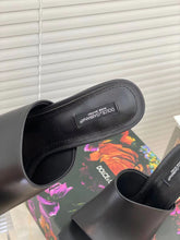 Load image into Gallery viewer, Dolce & Gabbana Patent Leather Mule