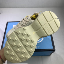 Load image into Gallery viewer, Gucci Rhyton - LUXURY KLOZETT