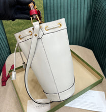 Load image into Gallery viewer, Gucci Diana Mini Bucket Bag