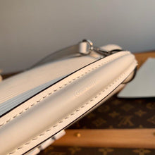 Load image into Gallery viewer, Louis Vuitton Pochette Grenelle Bag - LUXURY KLOZETT