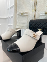 Load image into Gallery viewer, Chanel Sandals