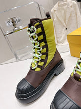 Load image into Gallery viewer, Fendi Domino Boots