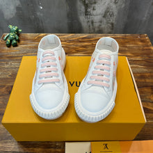Load image into Gallery viewer, Louis Vuitton Squad Sneakers