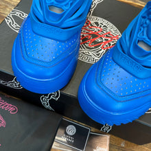 Load image into Gallery viewer, Versace Odissea Sneakers