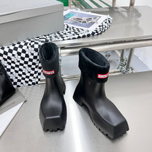 Load image into Gallery viewer, Balenciaga Trooper Boots