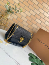 Load image into Gallery viewer, Louis Vuitton Vavin MM Bag