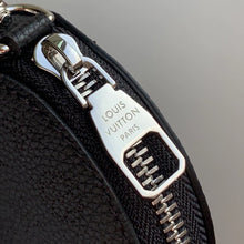 Load image into Gallery viewer, Louis Vuitton Bella Bag