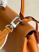 Load image into Gallery viewer, Louis Vuitton Cluny Mini Bag