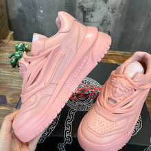 Load image into Gallery viewer, Versace Odissea Sneakers
