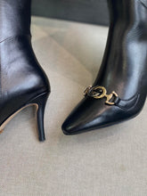 Load image into Gallery viewer, Gucci Pointed Cat heel Boots