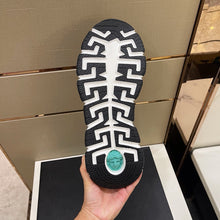 Load image into Gallery viewer, Versace Trigreca Sneakers