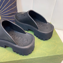 Load image into Gallery viewer, Gucci Platform Perforated G Sandals