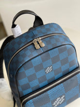 Load image into Gallery viewer, Louis Vuitton Campus Backpack