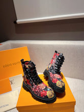Load image into Gallery viewer, Louis Vuitton Baroque Ranger Boot
