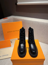 Load image into Gallery viewer, Louis Vuitton Baroque Ranger Boot