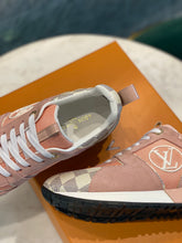 Load image into Gallery viewer, Louis Vuitton Run Away Sneakers