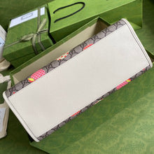 Load image into Gallery viewer, Gucci Les Pommes Small Tote Bag
