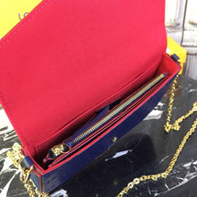 Load image into Gallery viewer, Louis Vuitton Felicie Pochette Bag - LUXURY KLOZETT