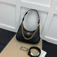 Load image into Gallery viewer, Gucci Aphrodite Small shoulder Bag