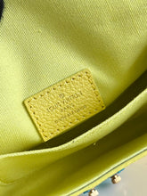Load image into Gallery viewer, Louis Vuitton Micro Metis Bag