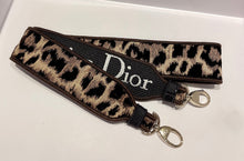 Load image into Gallery viewer, Christian Dior Medium Lady D Lite Bag