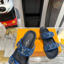 Load image into Gallery viewer, Louis Vuitton Bom Dia Flat Mule