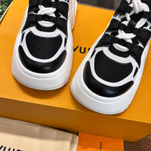 Load image into Gallery viewer, Louis Vuitton Archlight 2.0 Platform Sneakers
