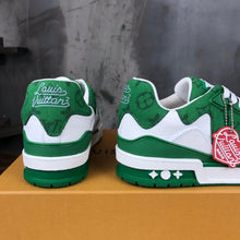Load image into Gallery viewer, Louis Vuitton Trainer Sneakers