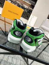 Load image into Gallery viewer, Louis Vuitton Trainer 2 Sneakers