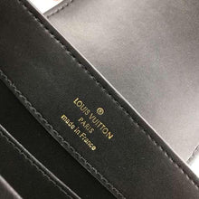 Load image into Gallery viewer, Louis Vuitton Capucine Mini Bag - LUXURY KLOZETT