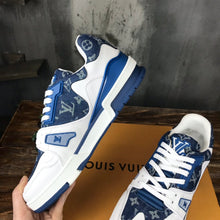 Load image into Gallery viewer, Louis Vuitton Trainer Sneakers