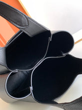 Load image into Gallery viewer, Prada Leather Tote Bag