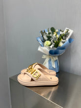 Load image into Gallery viewer, Fendi Fendigraphy Slides